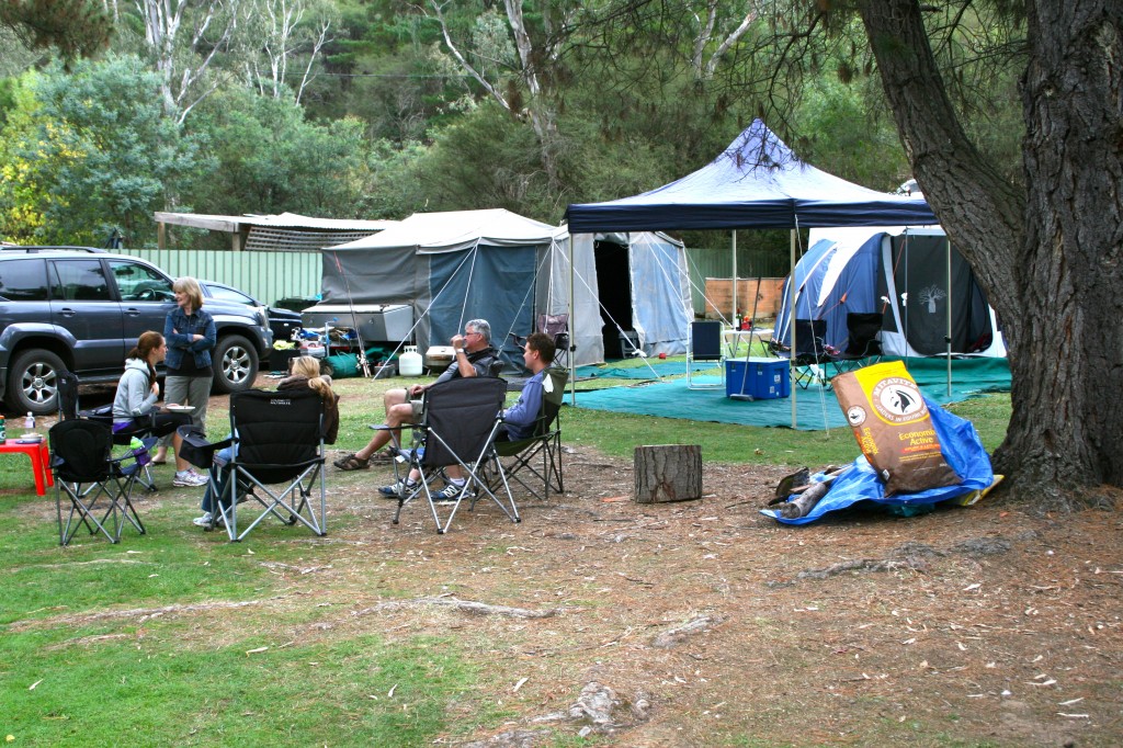 Camp sit at Eildon - Easter 2012